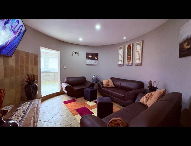 4 BEDROOM HOUSE FOR SALE IN KENLEAF